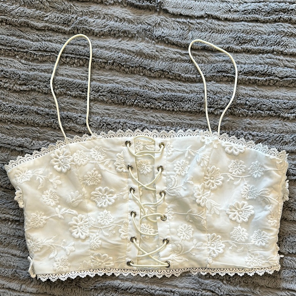 Floral Lace-Up White Crop Top